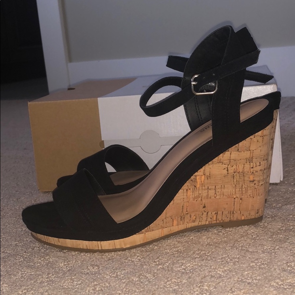 Wedge heels - Picture 2 of 5
